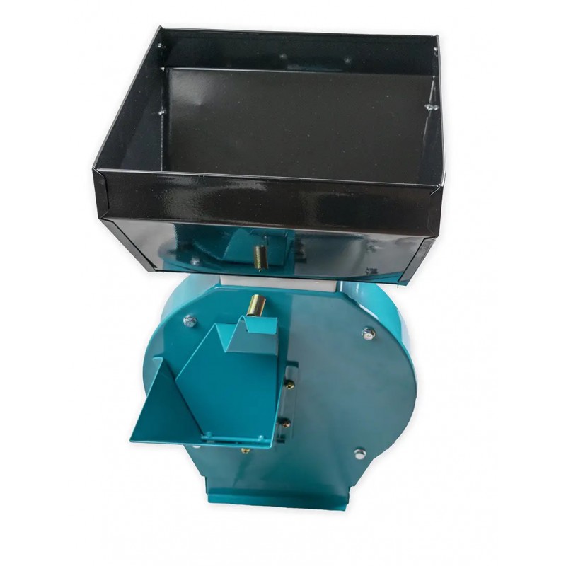 Кормоизмельчитель Vorskla ПМЗ 2702 КП (Обмотка медь,с теркой для корнеплодов)