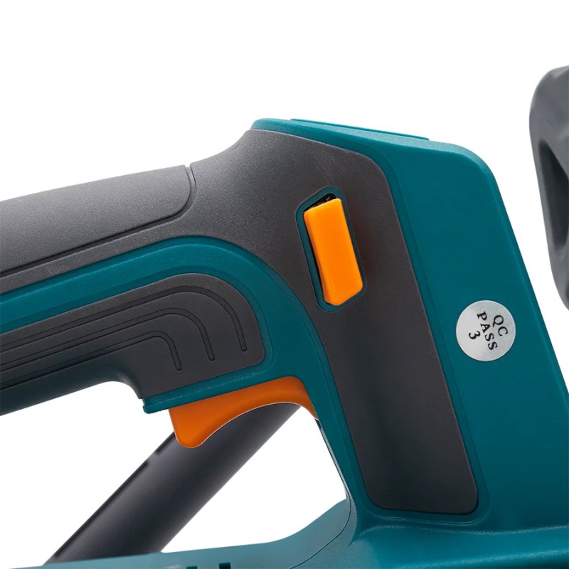 Аккумуляторная цепная пила PROFI-TEC PCS1220 UltraCore (20 В, бесщеточный двигатель, LCD дисплей шина 30 см, 10.0 / 12.0 м/с) 1×PT2040EP (4,0 Ач), зарядное устройство