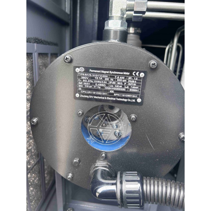 Гвинтовий компресор Mast GBE-10 Inverter (з ресивером 130 л)