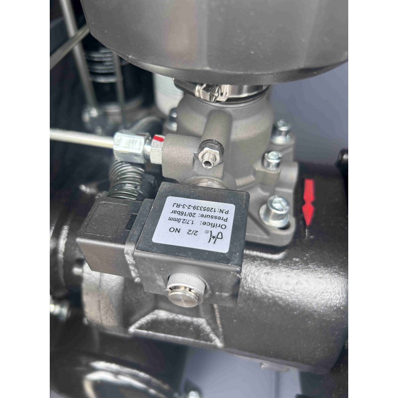 Гвинтовий компресор Mast GBE-10 Inverter (з ресивером 130 л)