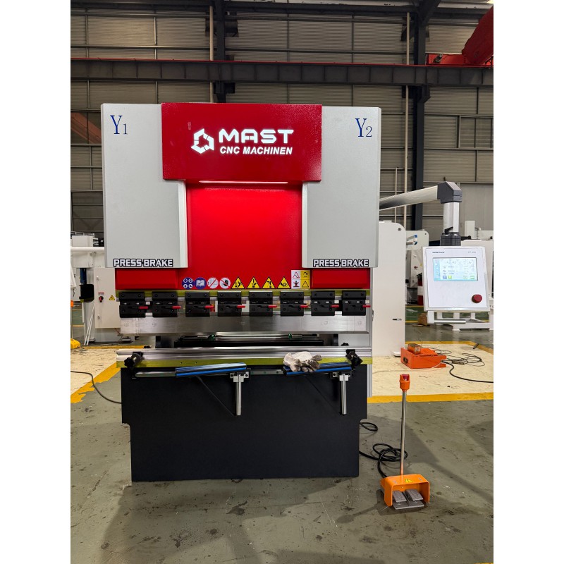Гидравлический листогибочный пресс MAST CNC Machinen SPS-63T/1600 с TP10S