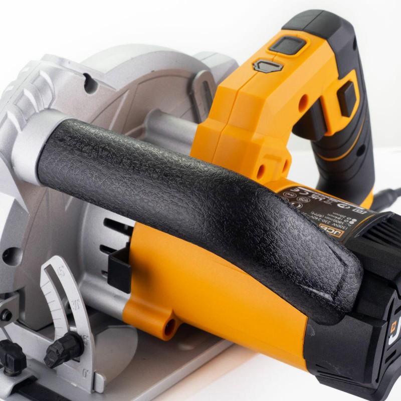Пила циркулярная электрическая (1500V, 5800 об/мин, диаметр диска 184 мм) JCB-CS1500-E