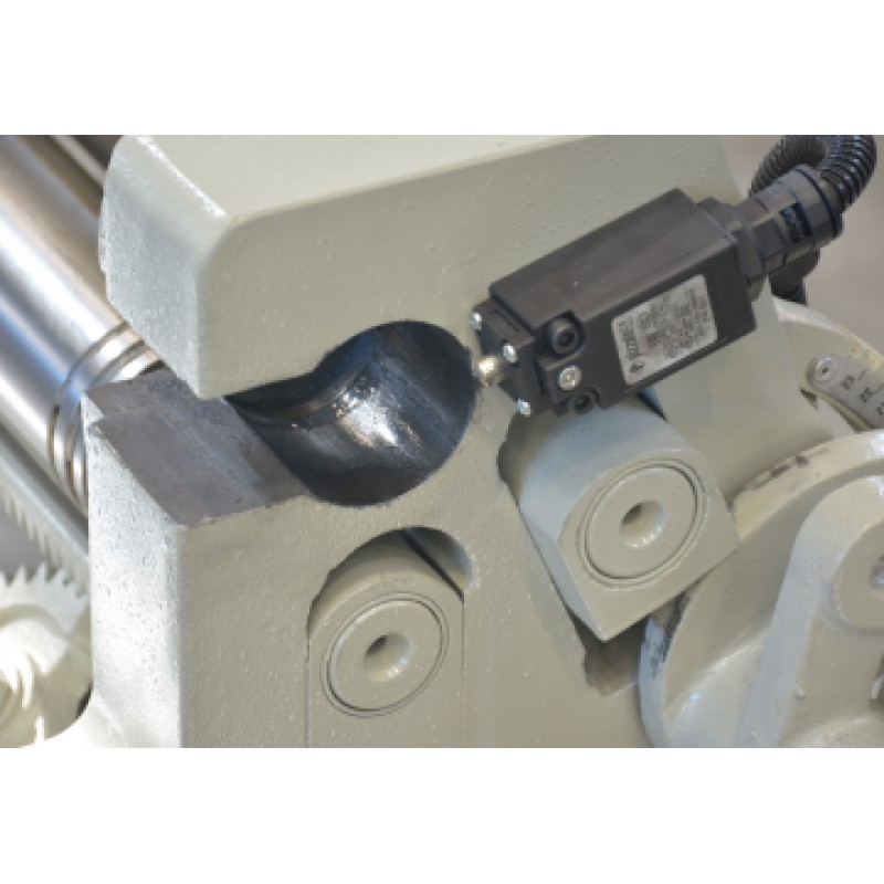 3-валковий гибочний верстат Tugra Makina IR 1050х46