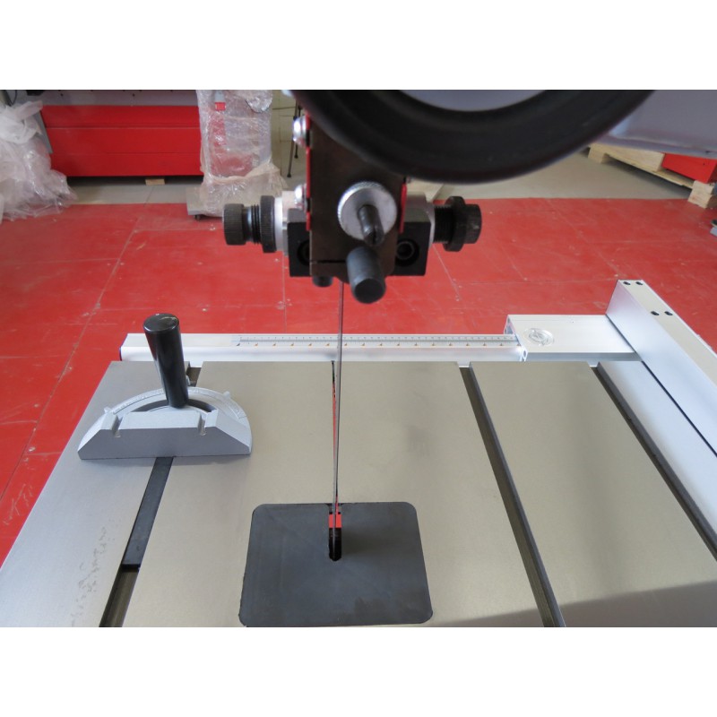 Стрічкова пила Holzmann HBS 610