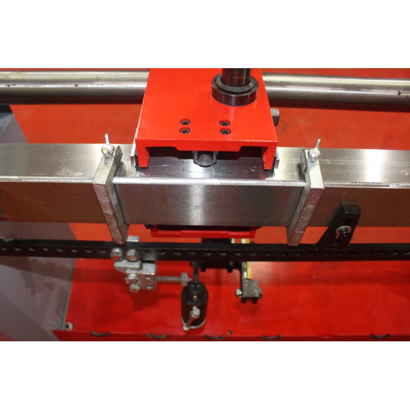Копіювально-токарний верстат Holzmann DBK 1300