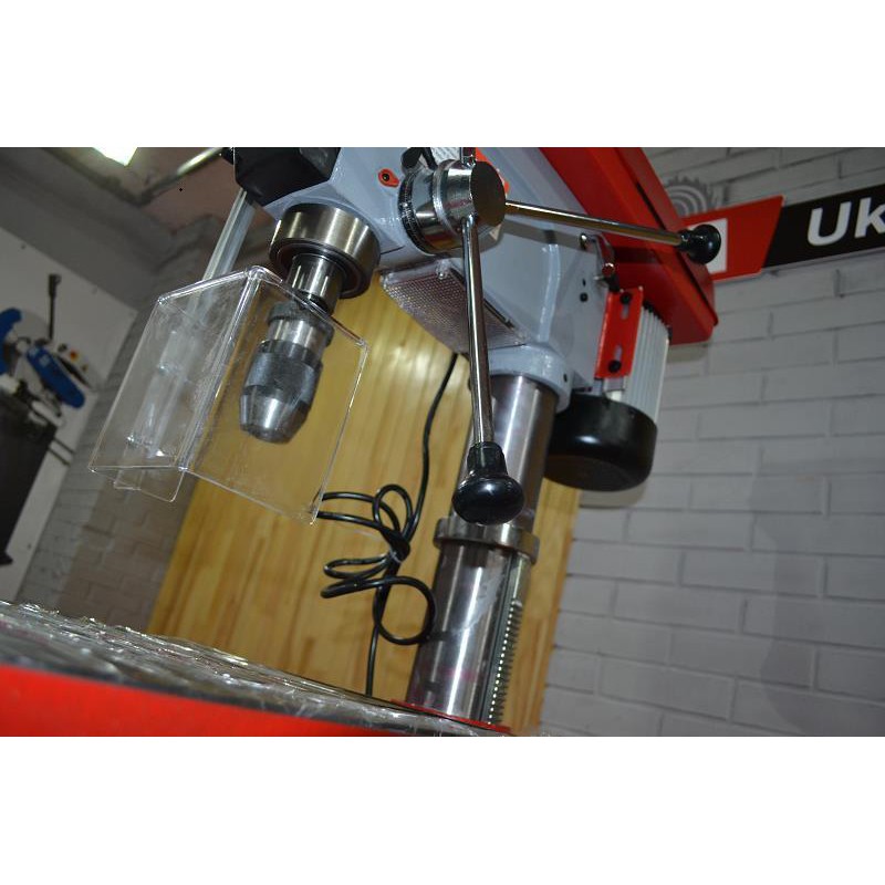 Свердлильний верстат Holzmann SB 4132LR