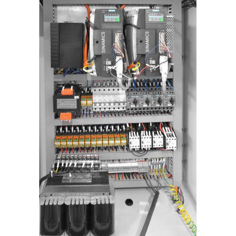 Токарний верстат з ЧПУ Cormak 320x500 SAM6