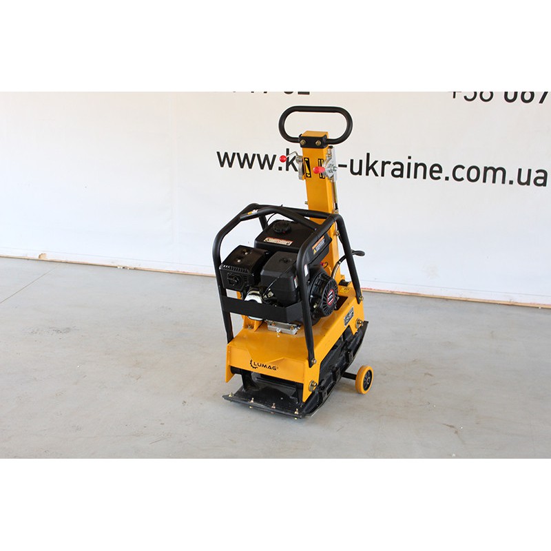 Бензиновая реверсивная виброплита Lumag RP160HPC (30,5кН)