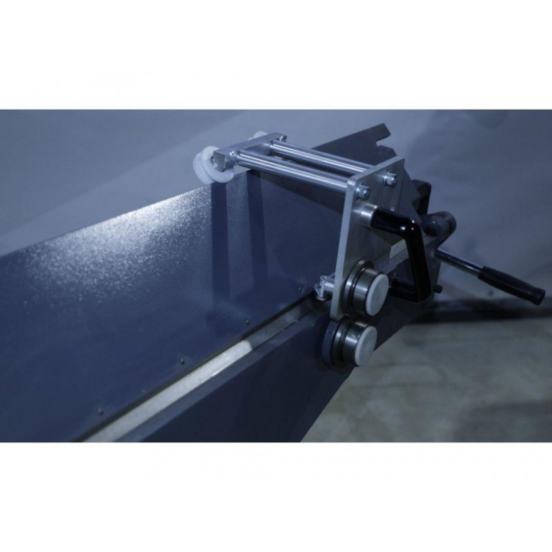 Ручной листогибочный станок с режущим ножом MAST BSM-2540