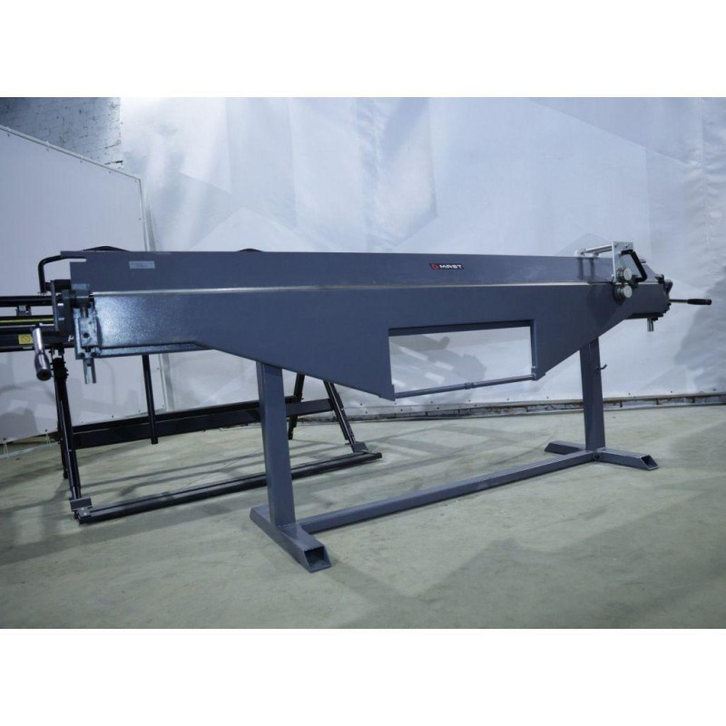 Ручной листогибочный станок с режущим ножом MAST BSM-2540