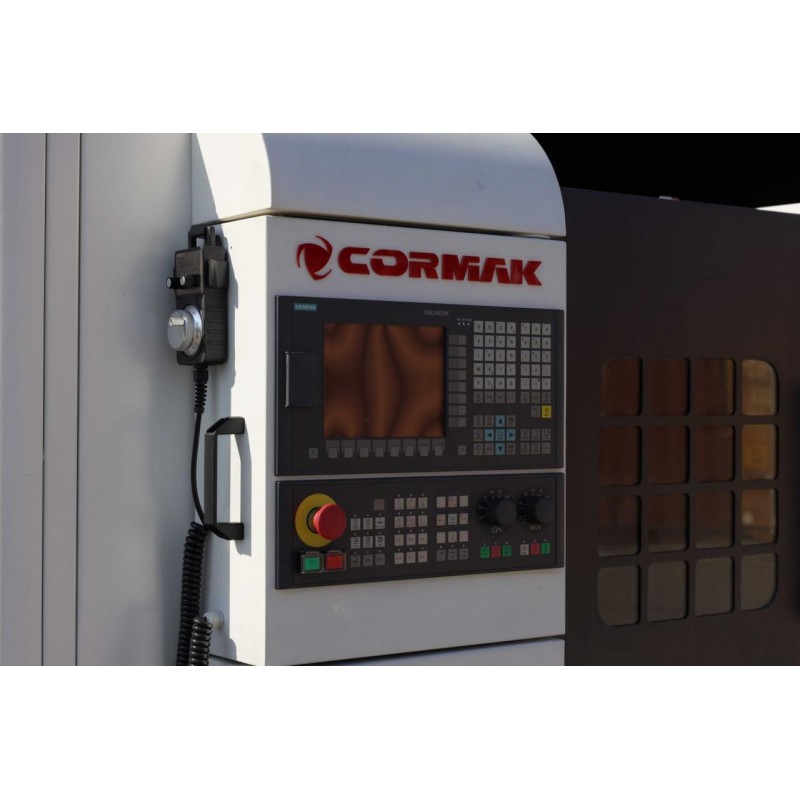 Токарный станок с ЧПУ CORMAK CK7135S