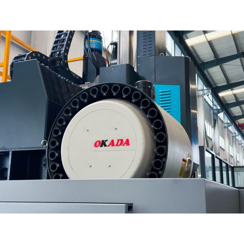 Двоколонний вертикальний обробний центр з ЧПУ OZCO VG20