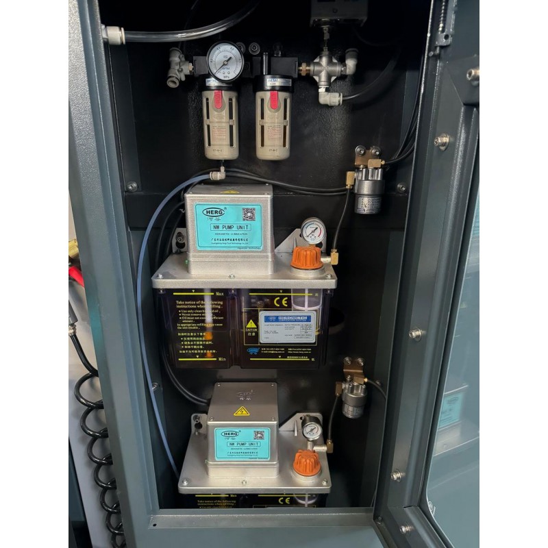 Двоколонний вертикальний обробний центр з ЧПУ OZCO VG42