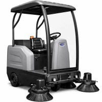 Аккумуляторная подлогомоющая машина с сиденьем CORMAK ZP13000