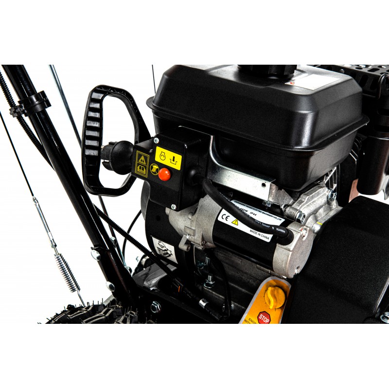 Підмітальна машина бенз. GTM SW800E, 6к.с., ширина щітки 800мм, діаметр 345мм, 5вперед/2назад, електростарт