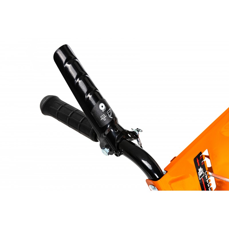 Підмітальна машина бенз. GTM SW800E, 6к.с., ширина щітки 800мм, діаметр 345мм, 5вперед/2назад, електростарт