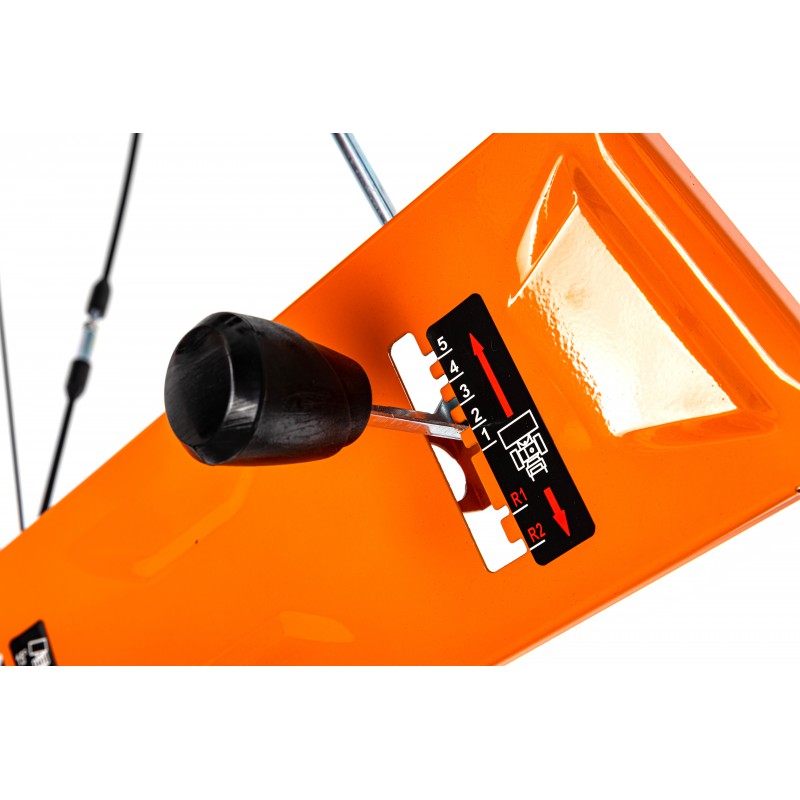 Підмітальна машина бенз. GTM SW800E, 6к.с., ширина щітки 800мм, діаметр 345мм, 5вперед/2назад, електростарт