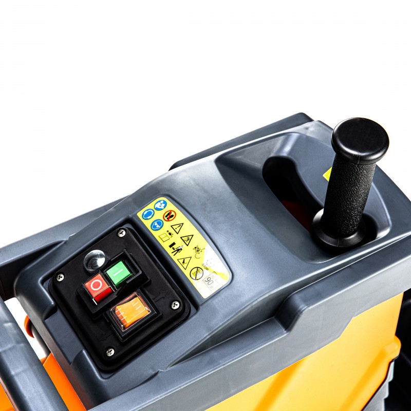 Измельчитель садовый GTM MS2800/45, 220В, 2800Вт, ветки до 45мм, фреза, контейнер 55л