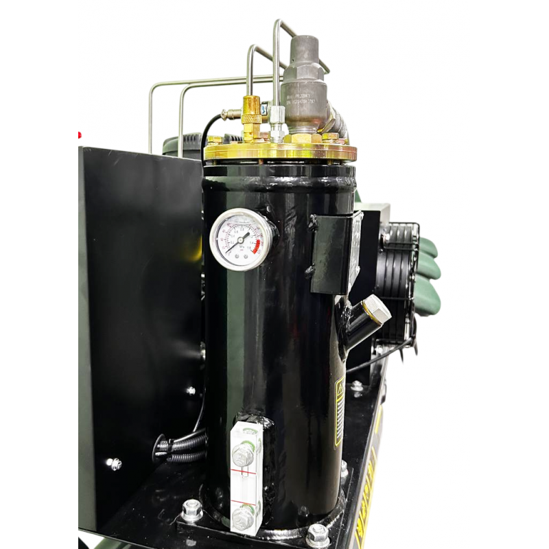 Компресор гвинтовий рес-100л 350л/хв 3кВт 8бар GTM 220В