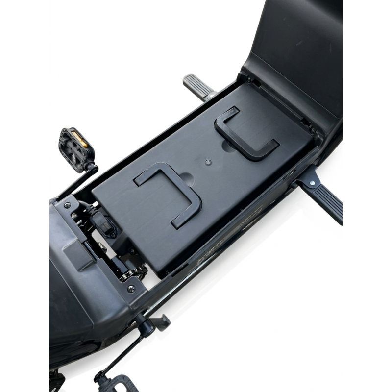 Скутер акумуляторний GTM X- CAR_GO, 60В, 800Вт, Швидкість - 45км/год, запас ходу - 60км