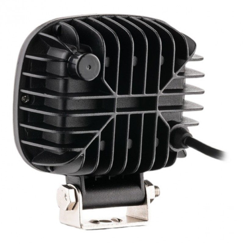 Фара светодиодная Leader RESTYLING 10-60V, 45W (3x15W), 4000Lm W/Y