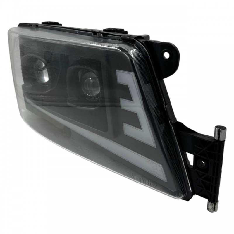Светодиодная фара MAN TGX, TGL, TGS 60W ближний и дальний свет с ДХО 2 шт