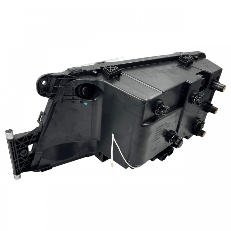Светодиодная фара MAN TGX, TGL, TGS 60W ближний и дальний свет с ДХО 2 шт